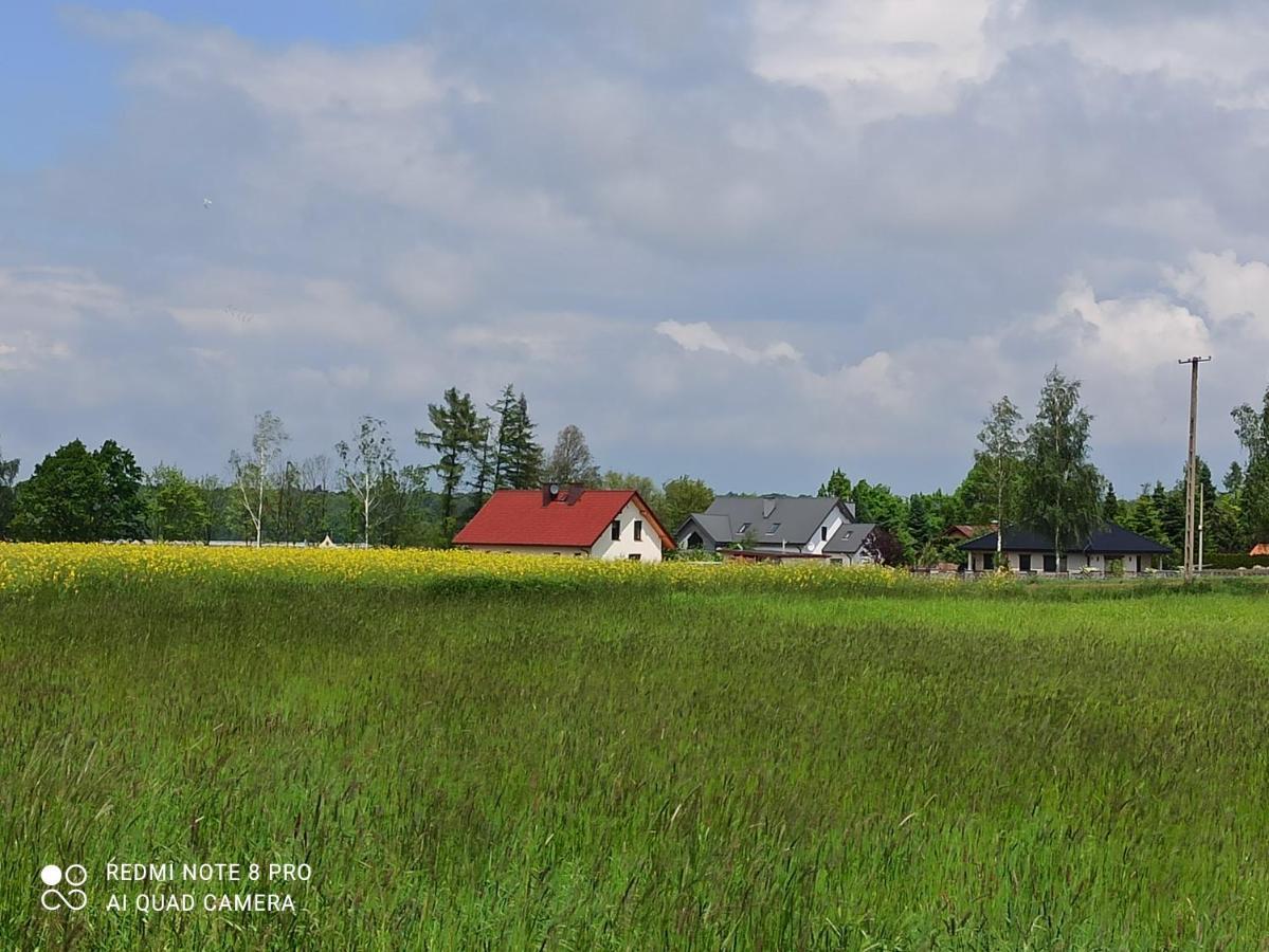 Dom Z Ogrodem Villa Laka  Екстериор снимка
