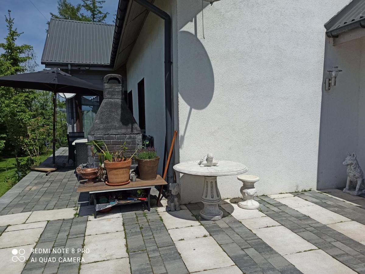 Dom Z Ogrodem Villa Laka  Екстериор снимка